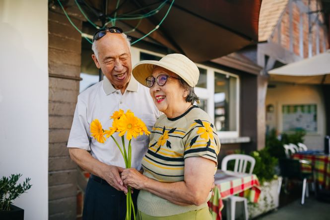 senior asian couple